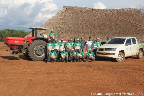 Com recursos do FAM foram adquiridos um trator e implementos agrícolas|Luciano Langmantel Eichholz - ISA
